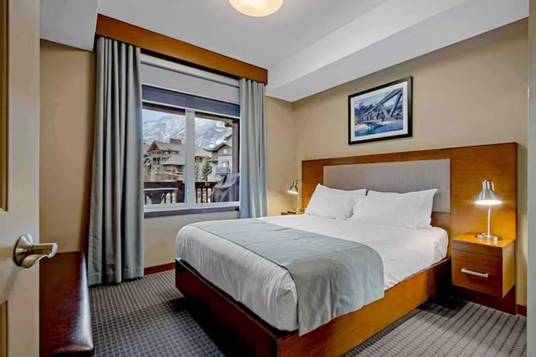 Falcon Crest Lodge 1 Bedroom Condo With Gym & Hot-Tubs & Mountain View Канмор Экстерьер фото